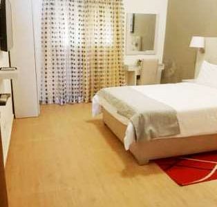 LOCATION APPARTEMENT MEUBLE 3 PIECES RIVIERA PALMERAIE