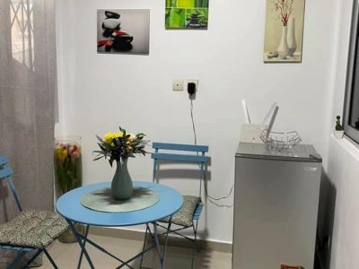 Studio meublé Riviera