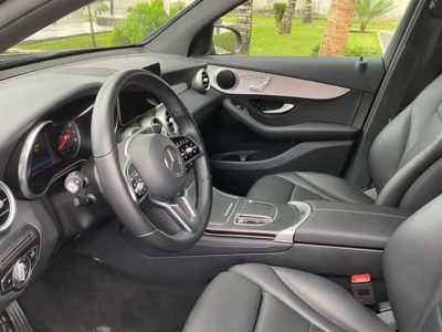 Mercedes-Benz GLC-300 4matic