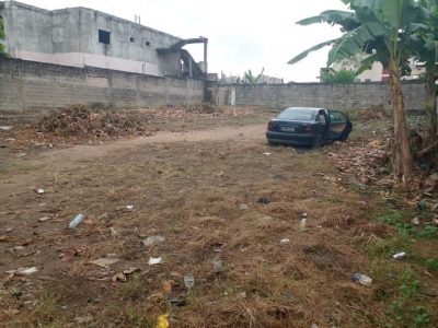 Terrain 650 m2 à vendre à la Riviera