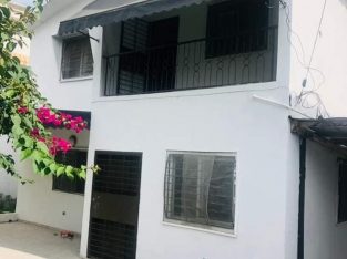 À louer : Villa Duplex 5 pièces à Abidjan Cocody