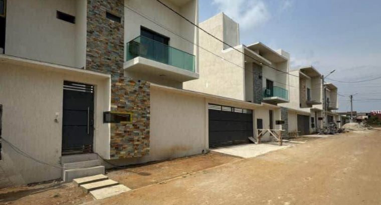 Villa Duplex 6 pièces à Vendre