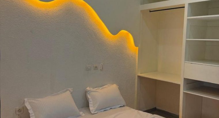 Appartement meublé de 3 pièces à Cocody Riviera Palmeraie