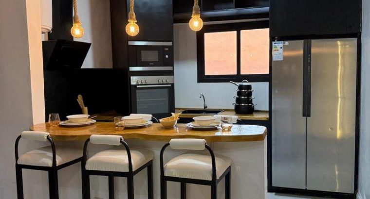 Appartement meublé de 3 pièces à Cocody Riviera Palmeraie