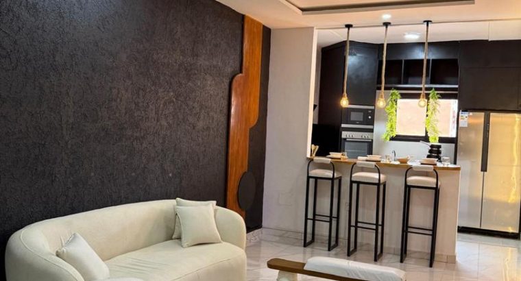 Appartement meublé de 3 pièces à Cocody Riviera Palmeraie